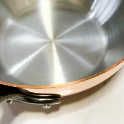 De Buyer Prima Matera Induction-Compatible Copper Saute Pan - Conical Outlet