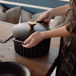 FIREUP Black Cast Iron Dutch Oven, 26cm Discount