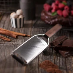 Microplane Master Series Walnut Handle Fine Grater Outlet