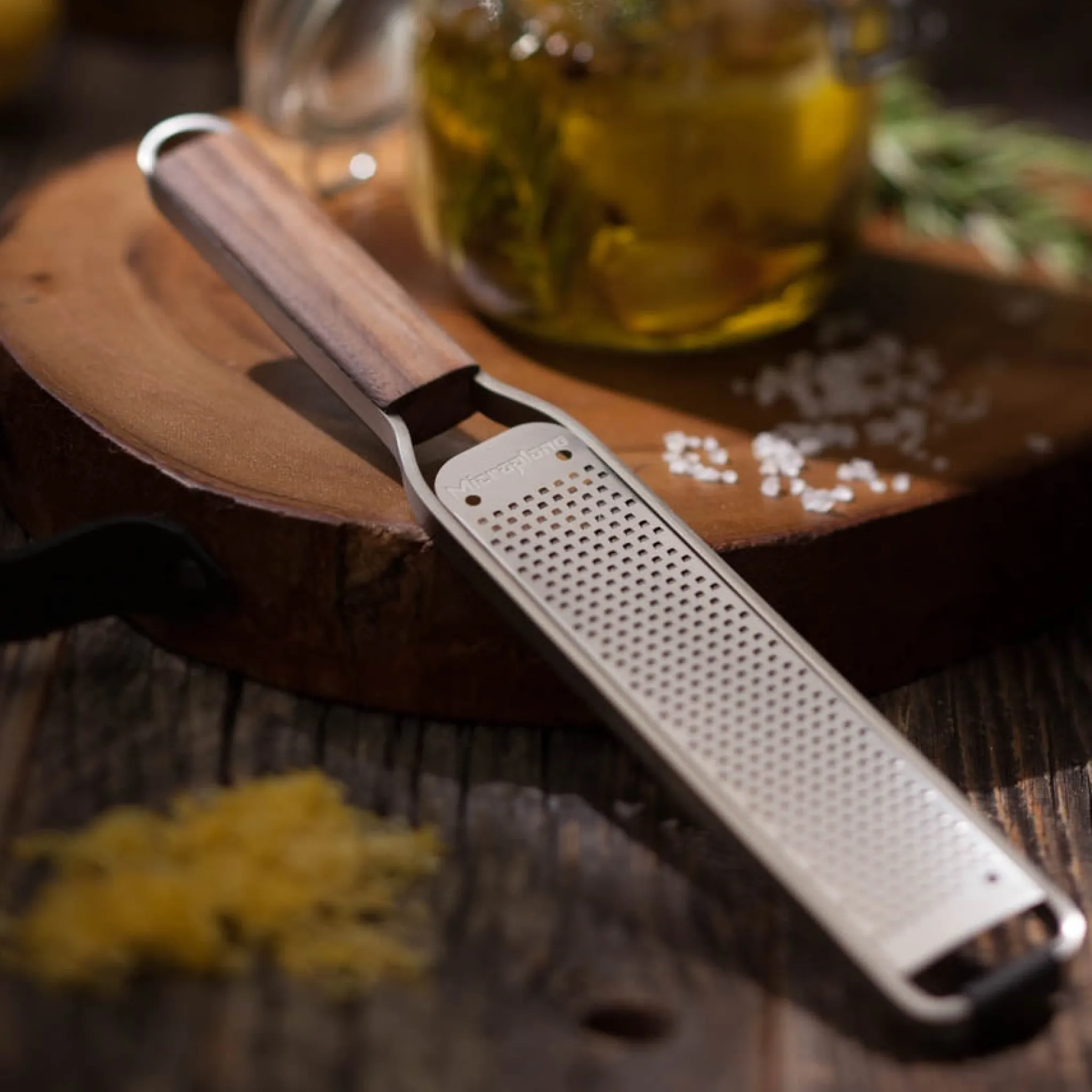 Microplane Master Series Walnut Handle Zester Online