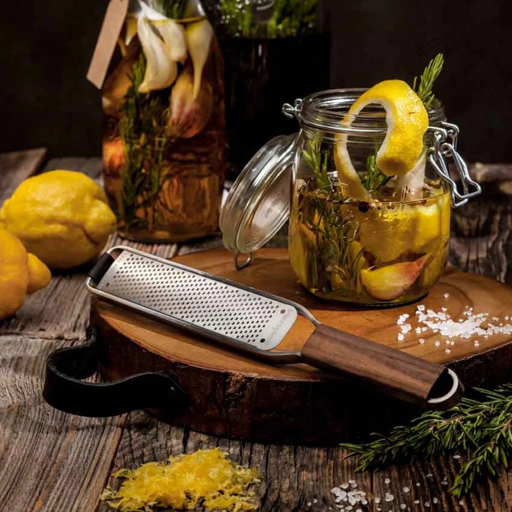 Microplane Master Series Walnut Handle Zester Online